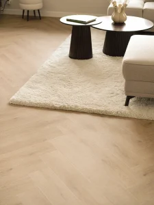 Floer-Walvisgraat-PVC-vloer-Bryde-Bruin-interieur-woonkamer-is-vinyl-hetzelfde-als-pvc