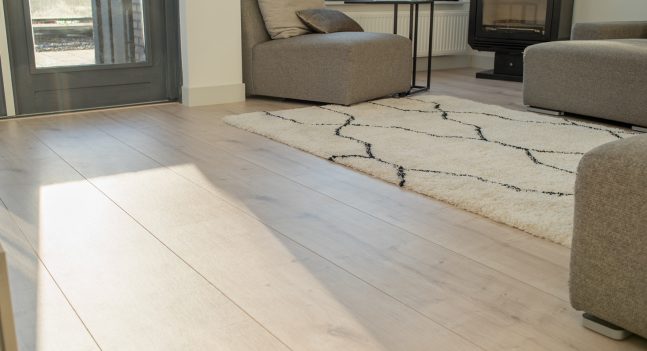 Floer-Landhaus-Laminat-floor-Helle-Eiche-image-9