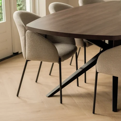 Kreative Bodengestaltung mit Vinyl Dielen