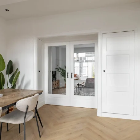 Floer-floerboden-Walfischgrät-Vinylboden-Bryde-Braun-Esszimmer-Einrichtung-1