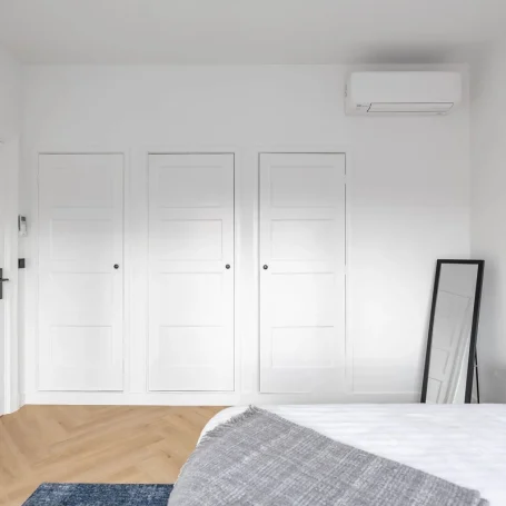 Floer-floerboden-Walfischgrät-Klick-Vinylboden-Bryde-Braun-Wohnzimmer-Einrichtung