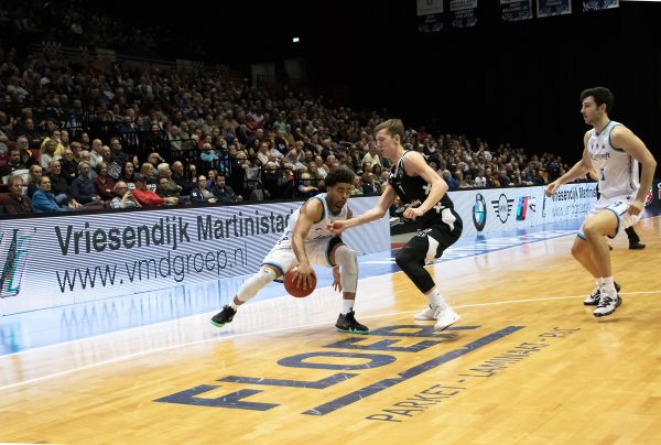 Floer-sponsor-basketball-vloer-parkett-laminat-vinyl-actie-carrington-love-6