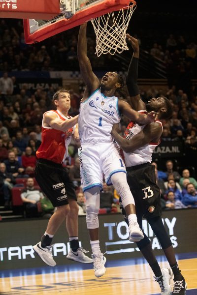 Floer-sponsor-basketball-vloer-parkett-laminat-vinyl-actie-donte-thomas-2