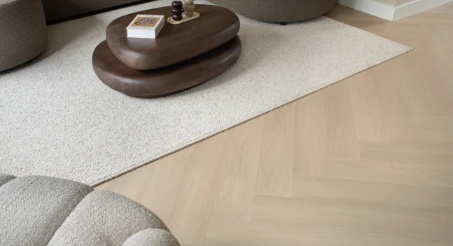 Floer-floerboden-Walfischgrät-Vinyl-Swordfish-Sand-Wohnzimmer-4
