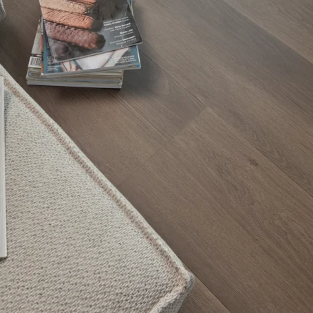 Floer Landhaus Klebe Vinyl Boden Dunkle Eiche Wohnzimmer
