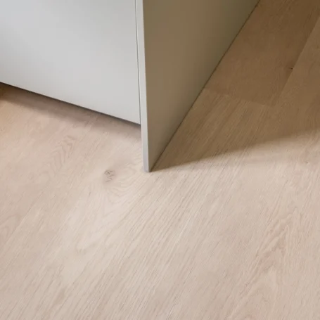Floer Landhaus Klick Vinyl Boden Verwitterte Eiche Wohnzimmer