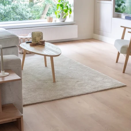 Floer Landhaus Klick Vinyl Boden Verwitterte Eiche Wohnzimmer