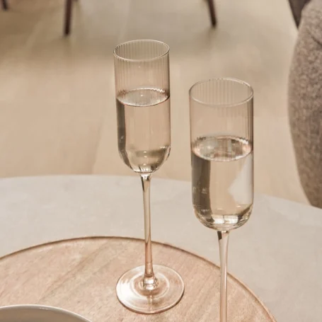 Floer Landhaus Klick Vinyl Natur Eiche das Wohnzimmer