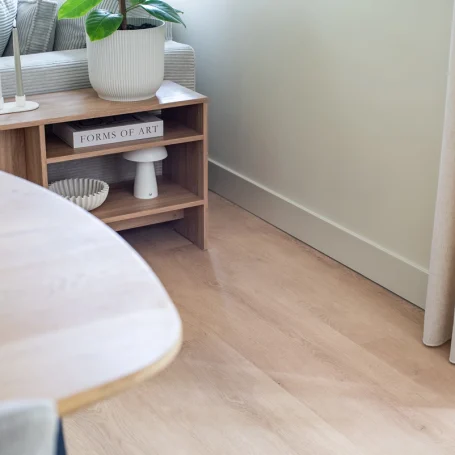 Floer Landhaus Vinyl Boden Verwitterte Eiche Wohnzimmer