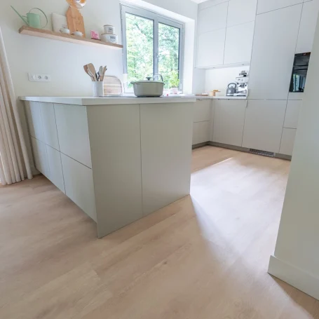 Floer Landhaus Vinyl Boden Verwitterte Eiche Wohnzimmer