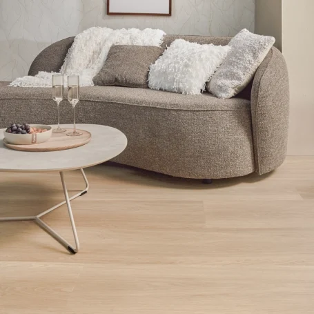 Floer Landhaus Vinyl Natur Eiche das Wohnzimmer