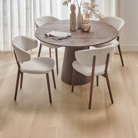 Floer Landhaus Vinyl Natur Eiche das Wohnzimmer