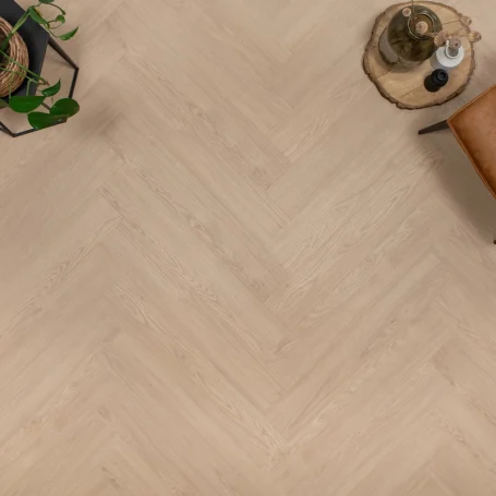 Floer-Walfischgrat-Laminat-Humphrey-Hasel-Braun-sfeer-topdown-gross